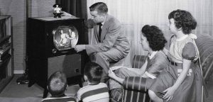 26 Şubat Tarih Te Bu Gün - televizyon icad edildi -radyobora