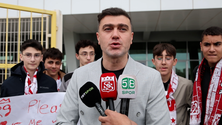 Mustafa Kurbanoğlu Güzel Bir Bayram Hediyesi Oldu-sivas gazete haber -radyobora