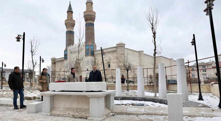 Sivas Ta Göz Evliyası Aslına Dönüyor-radyobora