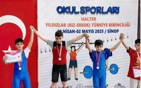 Haltercilerimiz Türkiye Şampiyonası’ndan Madalyalarla Döndü!-sivaas gazete haber-radyo bora
