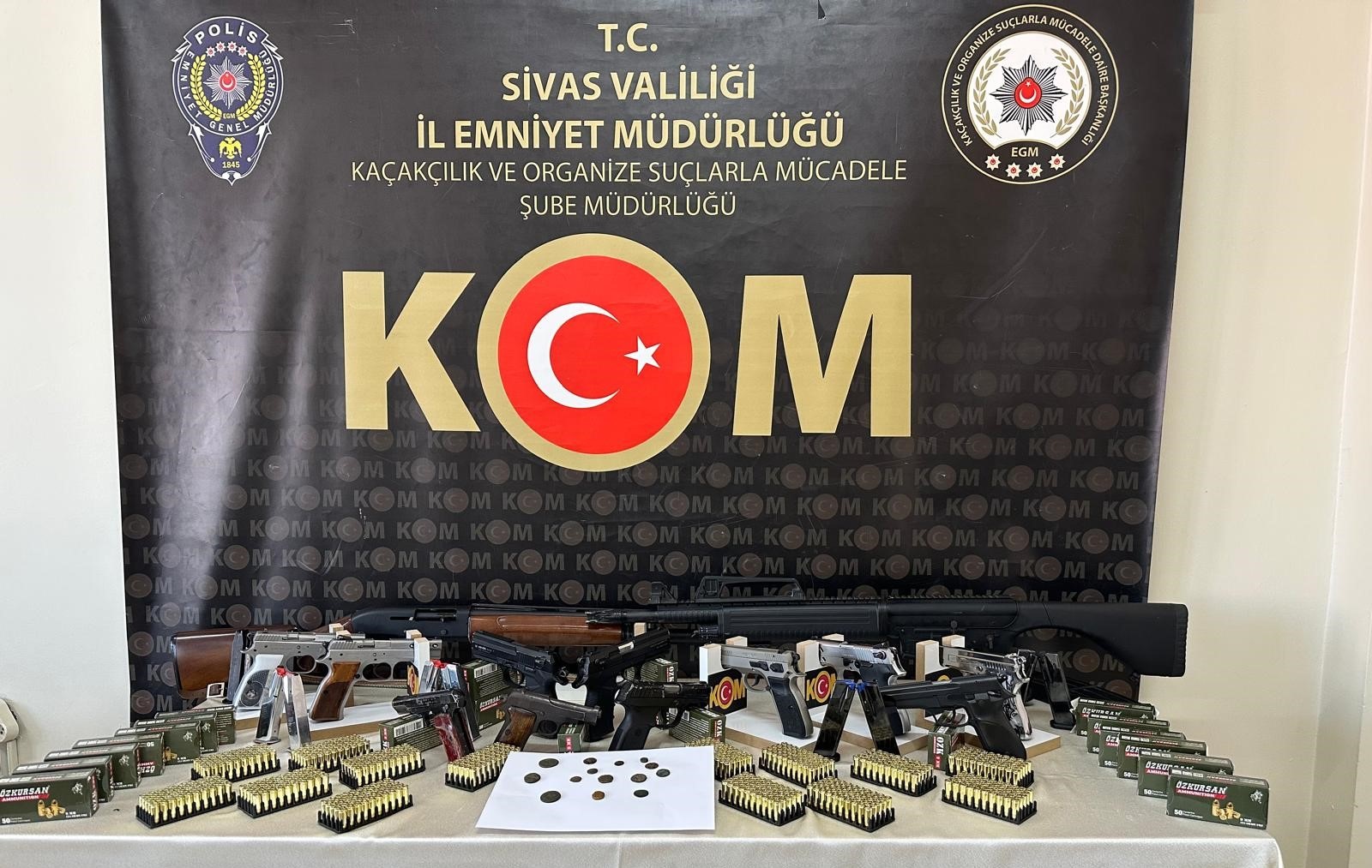 Sivas'ta Yasa Dışı Silah Kaçakcılığı-SİVAS GAZETE HABER-RADYO BORA