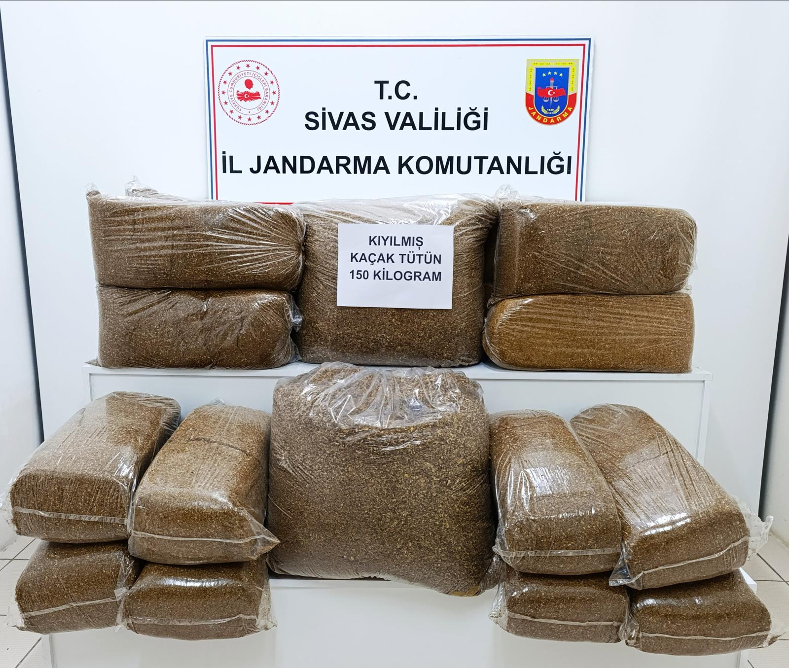sivas'ta kaçak sıgar ve tütün operasyonu-sivas gazete haber -radyobora