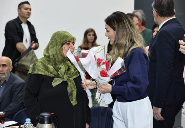 Anneler Günü’nde Anlamlı Buluşma-sivas gazete haber-radyo bora