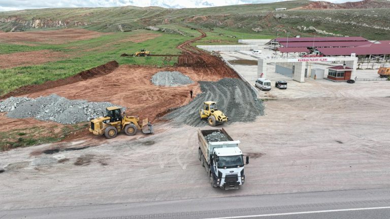 Kurban Bayramı öncesi hazırlıklarımızı sürüyor-sivas gazete haber-radyo bora