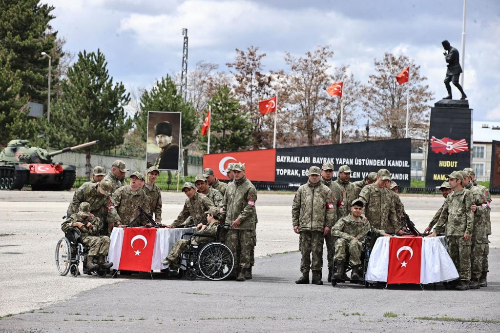 Sivaslı bedensel ve zihinsel engelli bireyler için Yemin Töreni Düzenlendi-sivas gazete haber -radyobora