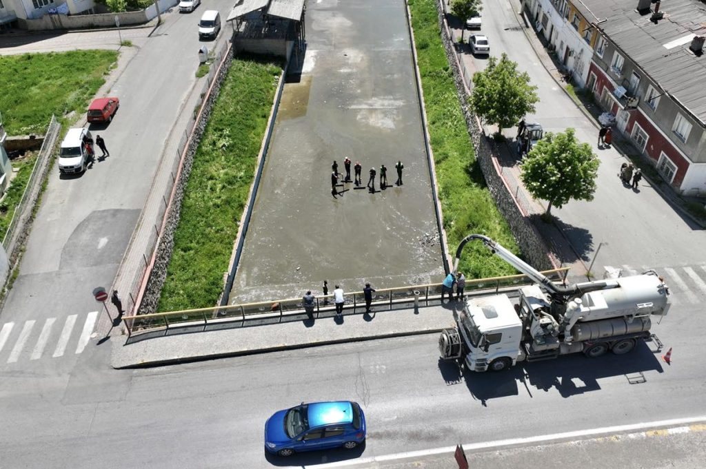 sivas aksu parkı yaza hazırlınıyor-sivas gazete haber-radyo bora