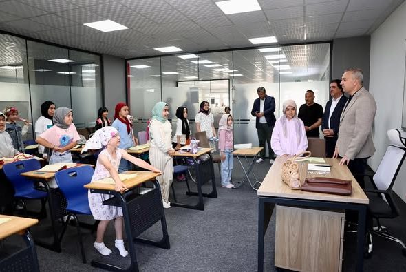 Eğitimle büyüyen bir nesil için çalışıyoruz-sivas gazetet haber -radyobora
