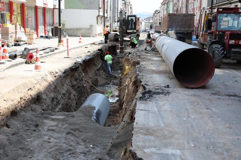 Sağlıklı altyapı, güvenli gelecek -sivas gazete haber-radyo bora