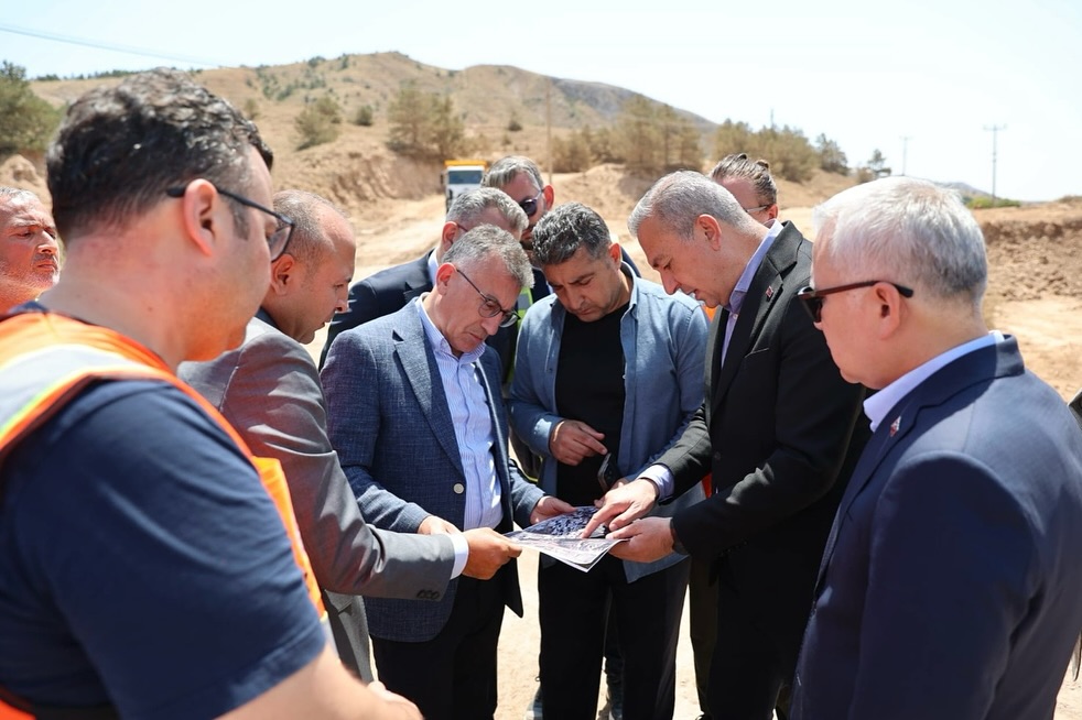 Sivas'ta Yollar Belediyeden Üst Geçitler Karayollarından - sivas gazete haber -radyo bora