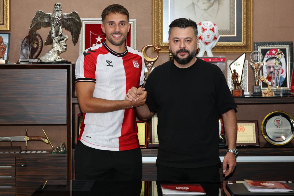 Okan Erdoğan Sivasspor'da -sivas gazete haber-radyo bora