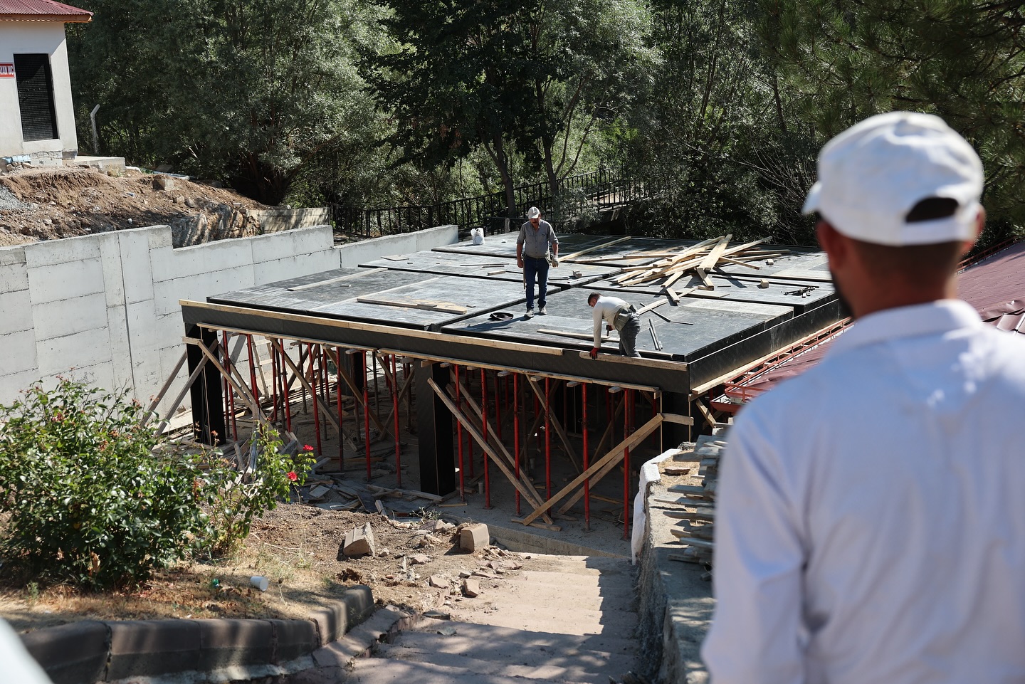 Sİivas Soğuk Çermik Kaplıcası Yenilenen Yüzüyle  Hizmetine Hazırlanıyor.-SİVAS GAZETE HABER -RADYO BORA