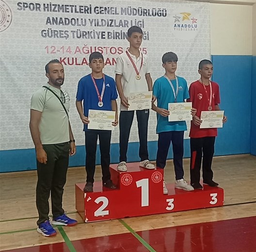Sivaslı Güreşçimiz, Türkiye İkincisi Oldu -sivas gazete haber-radyobora