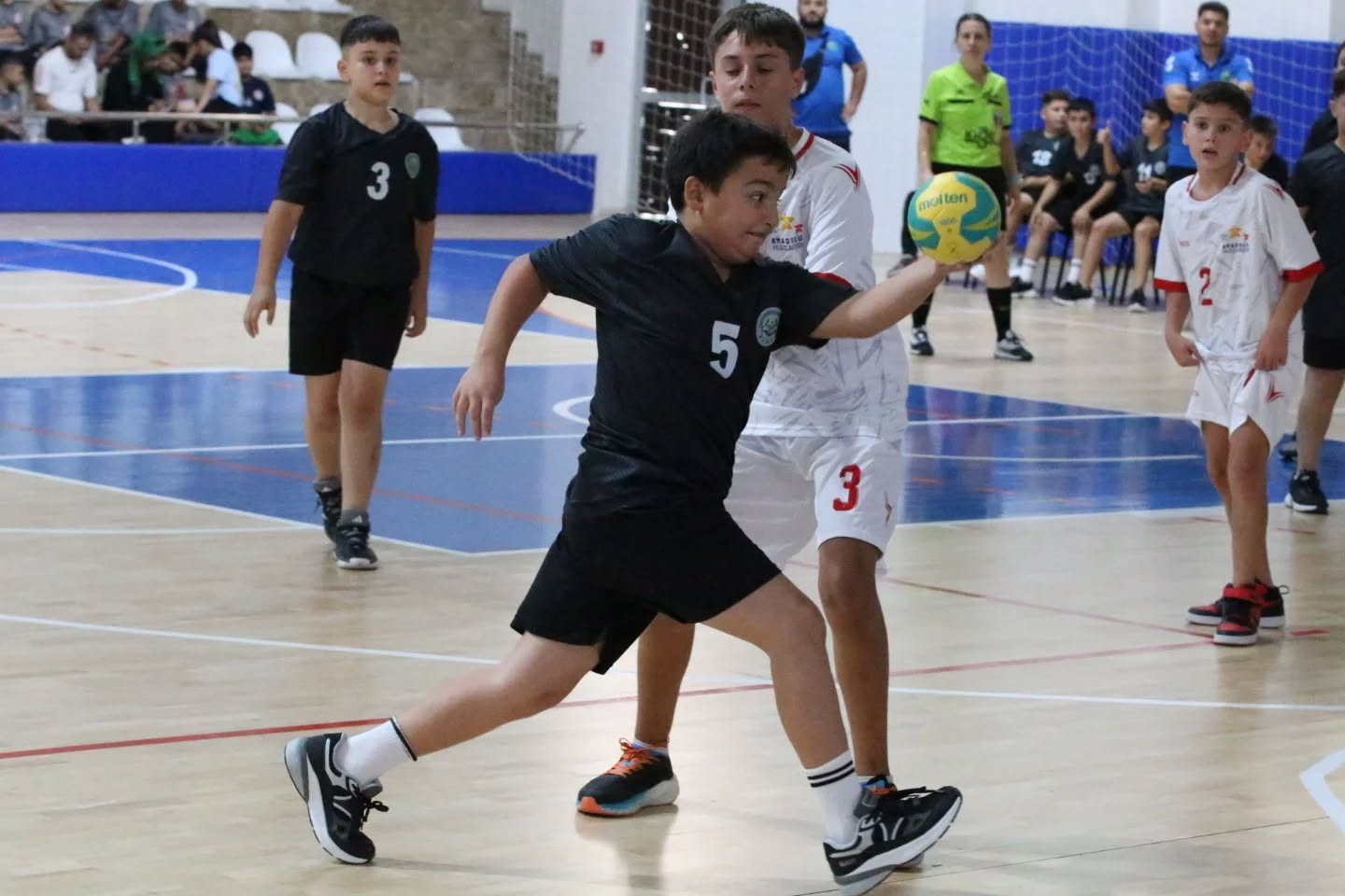 Sivas'ta Mini Minikler Hentbol Türkiye Şampiyonası Başladı sivas gazete haber -radyo bora