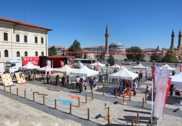 Geleneksel Oyun Tırı Sivas’ta! -sivasgazetehaber-radyobora