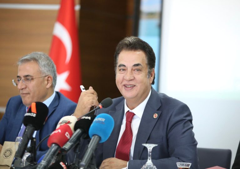 Rektör Prof. Dr. Ahmet Şengönül, Bir Yıllık Çalışmalarını Basınla Paylaştı sivasgazetehaber radyobora