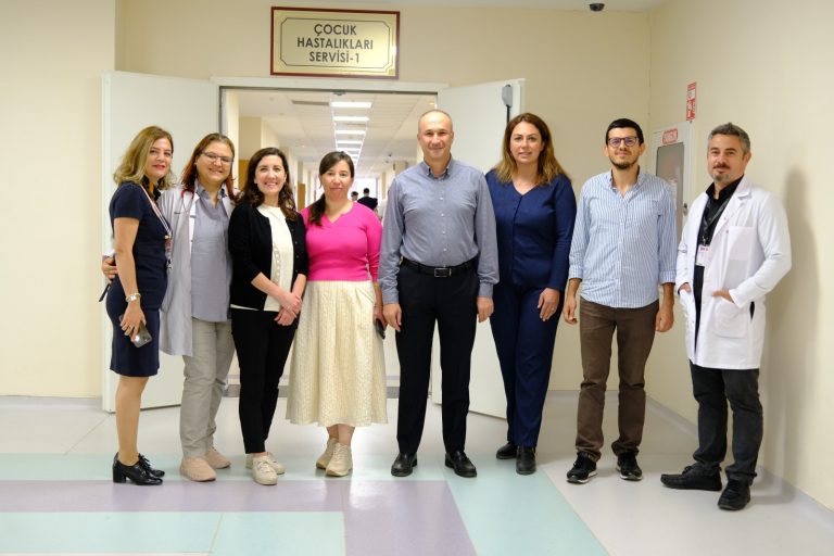 Sivas Cumhuriyet Üniversitesi’nden Çocuk Sağlığına Güçlü Bir Adım sivasgazetehaber radyobora