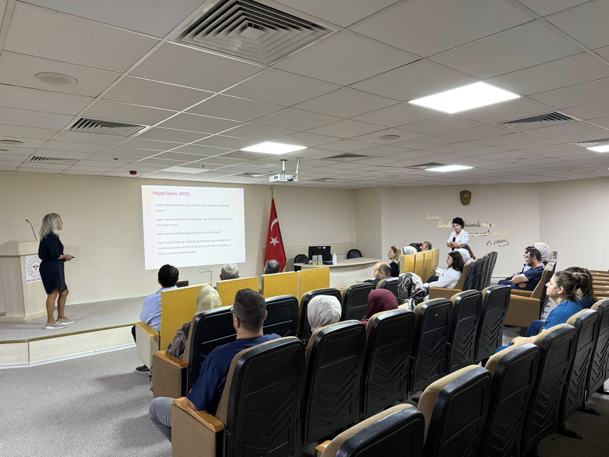 Sivas Devlet Hastenesinde Palyatif Bakım Hizmetleri Eğitimi Düzenlendi -sivasgazetehaber-radyobora