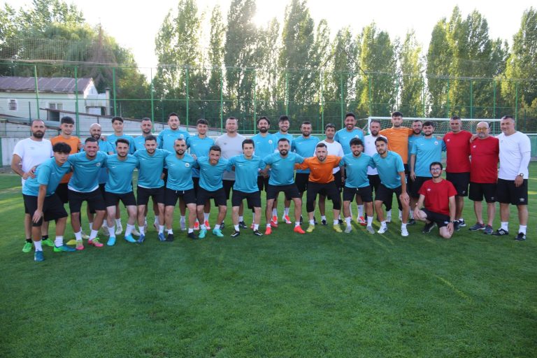 Sivas Gücü Belediyespor 'Eve Dönüş' Sloganıyla Sezonu Açtı-sivasgazetehaber-radyobora