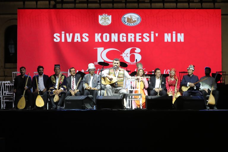 Sivas'ta 4 Eylül Sivas Kongresi'nin 106. Yıl Dönümü Açılış Programı, Düzenlenen Etkinlikle Gerçekleştirildi.-SİVASGAZETEHABER-RADYOBORA