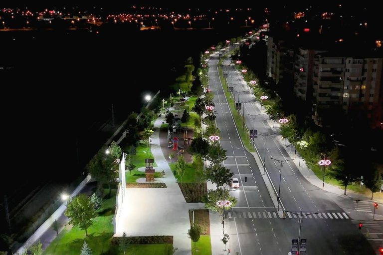 Sivas'ta Eskiyen Parklar Yenileniyor sivasgazetehaber radyobora