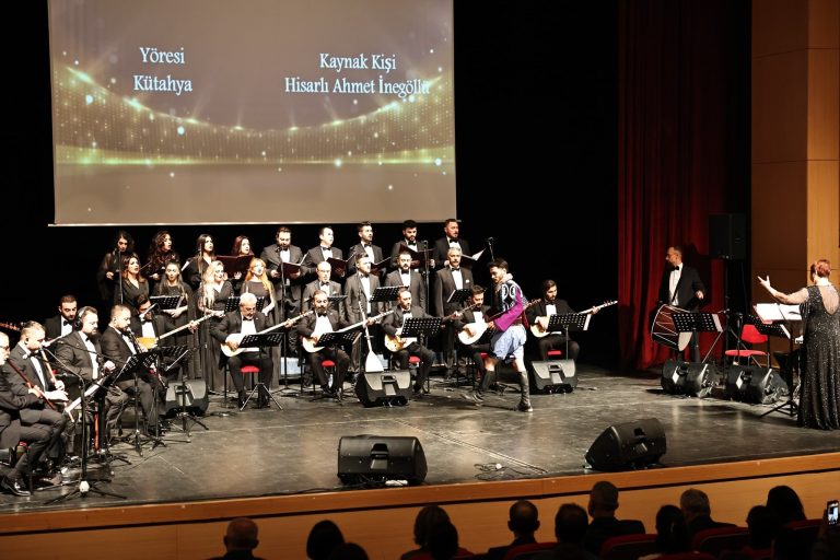 29 Ekim Cumhuriyet Bayramı'nın 102. yıl dönümü etkinlikleri kapsamında, Muhsin Yazıcıoğlu Kültür Merkezi'nde “Cumhuriyet Bayramı” konseri düzenlendi.