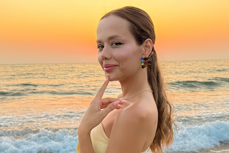 Gamze Karta'dan Yeni Single radyobora