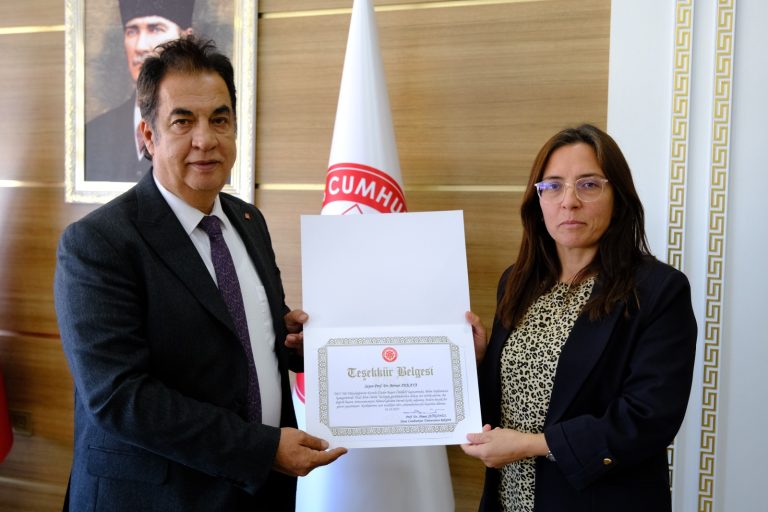 Prof. Dr. Birnur Akkaya’ya YÖK Üstün Başarı Ödülü Dolayısıyla Teşekkür Belgesi sivasgazetehaber radyobora