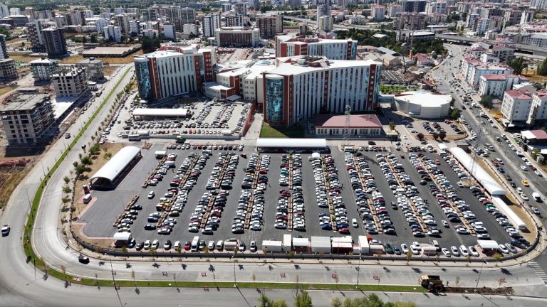 Sivas Numune Hastanesi otoparkı.sivasgazetehaber ra