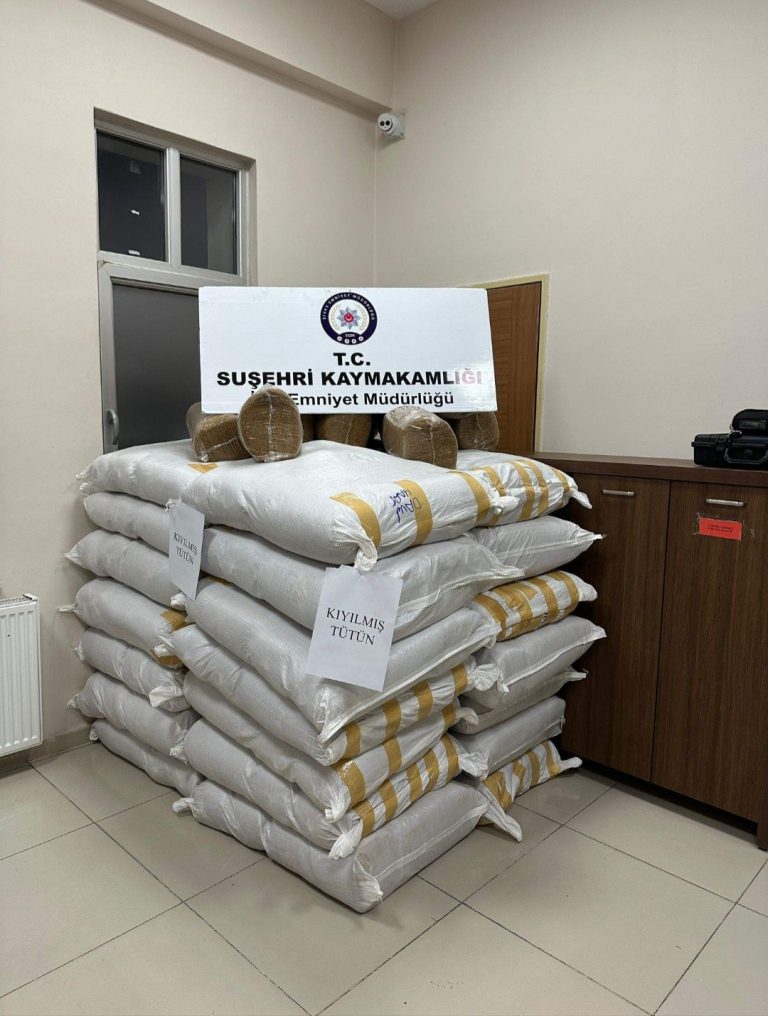Sivas Susehrin D-100 Karayolunda Tütün Kaçakcılılığı sivasgazetehaber radyobora