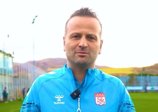 Sivasspor Yönetimi, Teknik Direktör Osman Zeki Korkmaz 2 sivasgazetehaber radyobora