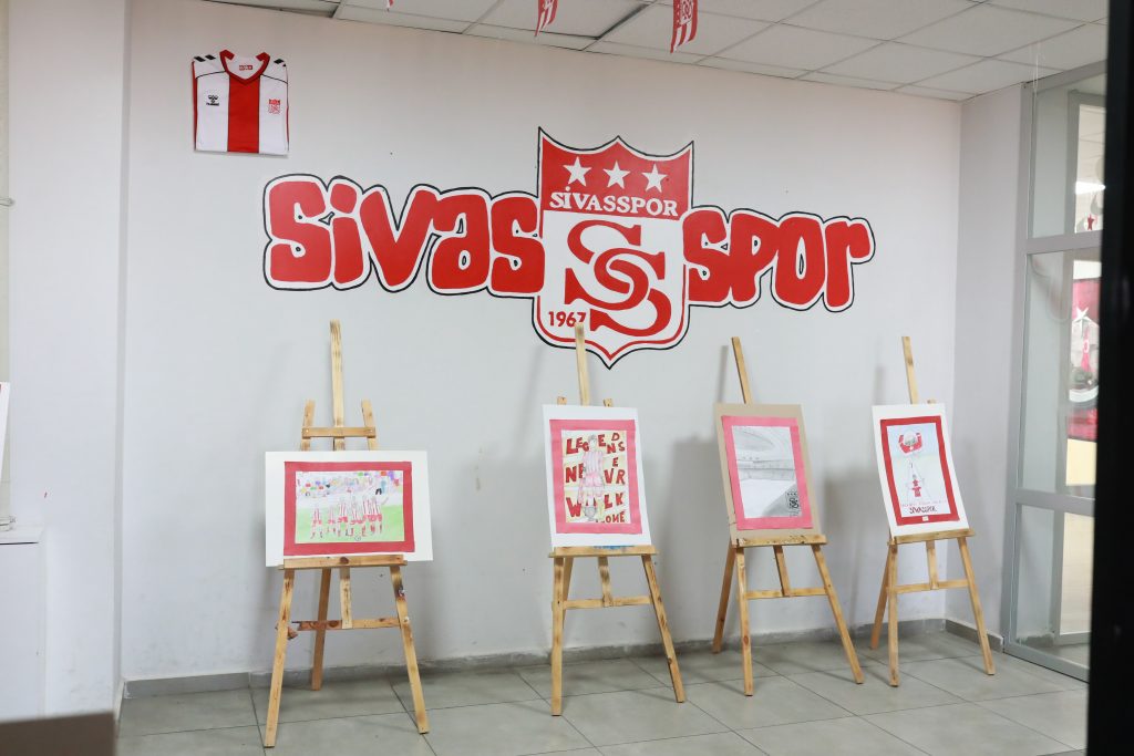 Sivasspor’dan Minik Yiğidolara Ziyaret sivasgazetehaber radyobora