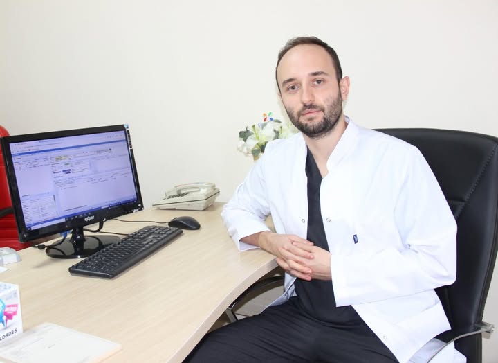 Kulak Burun Boğaz Hastalıkları Uzmanı Uzm. Dr. Barış ŞAPCI, Devlet hastanesinde  hasta kabulüne başladı. sivasgazetehaber radyobora