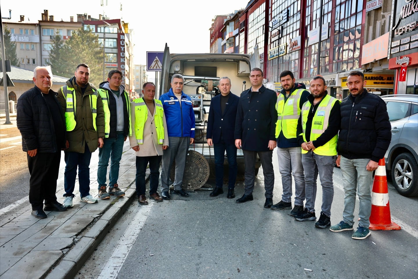 Sivas Belediyesi Sağlıklı Altyapı, Temiz Şehir İçin Gece Gündüz Sahada sivasgazetehaber radyobora