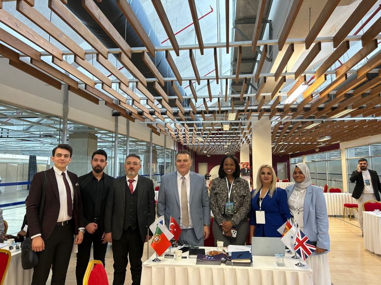 Sivas Cumhuriyet Üniversitesi 64 Ülke Temsilcisi ile Sağlık Turizmi Zirvesinde Yer Aldı sivasgazetehaber radyobora