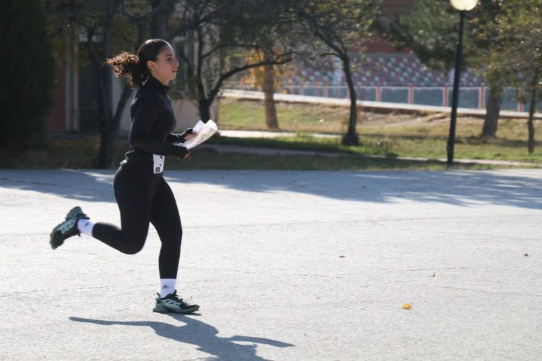 Sivas'ta 10 Kasım Atatürk'ü Anma Oryantiring yarışması Cumhuriyet Üniversitesi yerleşkesinde düzenlendi. sivasgazetehaber radyobora