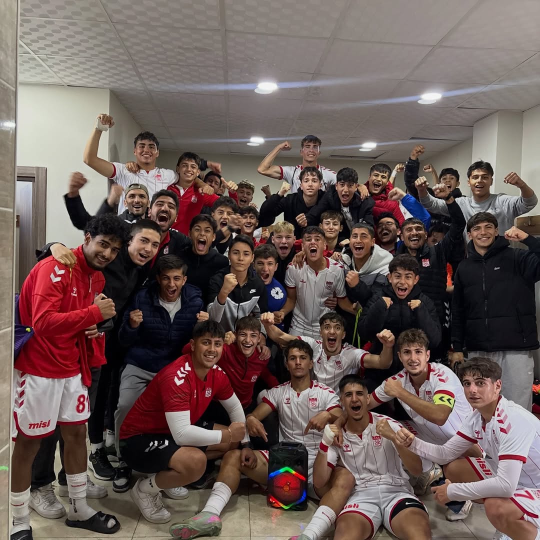 U-19 Gelişim Ligi 10. Hafta Özbelsan Sivasspor 2–1 Düzcespor sivasgazetehaber radyobora