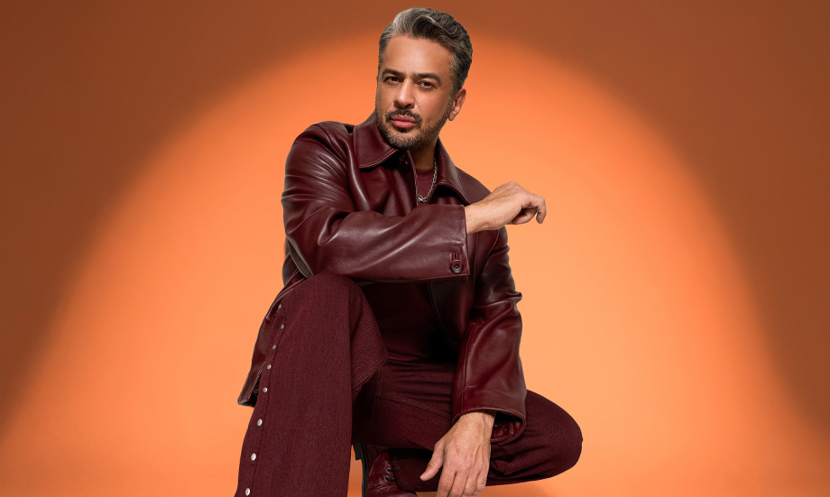 Emre Altuğ  Eski Emre Dönüyor radyobora