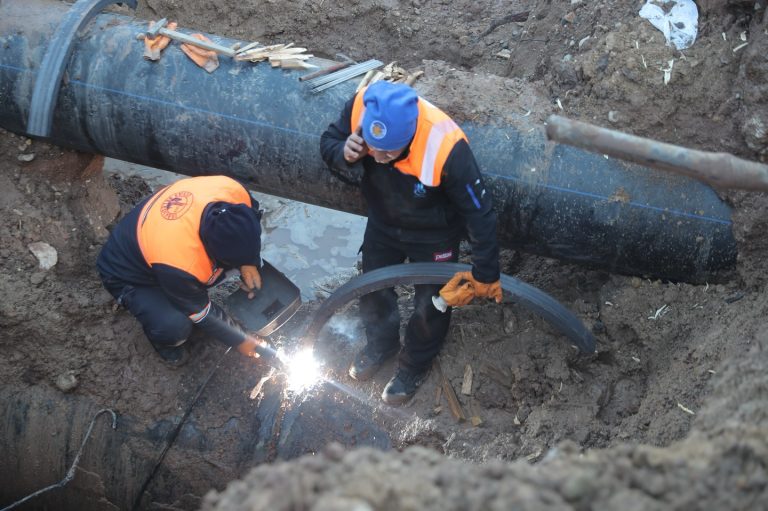 Sivas Paşabahçe Mevkiinde Çelik İçme Suyu Hattında Meydana Gelen Arızaya Giderildi sivasgazetehaber radyobora