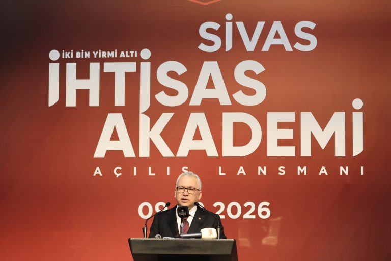 Türkiye Gençlik Vakfı (TÜGVA) tarafından hayata geçirilen İhtisas Akademi Projesi için açılış programı düzenlendi. SİVASGAZETEHABER RADYOBORA