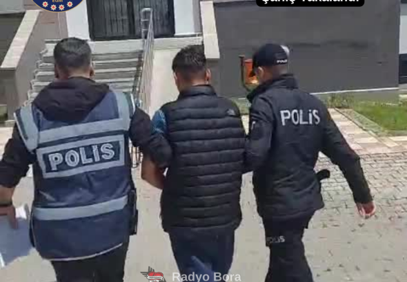 Sivas’ın Gemerek İlçesinde Hırsızlık Suçundan Aranan Şahış Yakalandı Radyo Bora