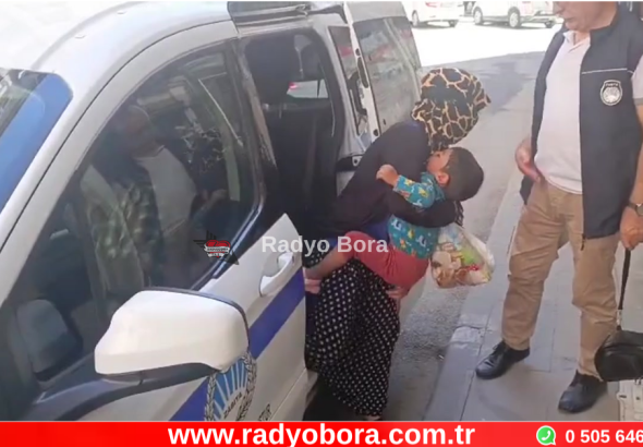 Sivas Genelinde Zabıta Ekipleri Perşembe ve Cuma Günleri Dilencilere Yönelik Kapsamlı Uygulamalar Gerçekleştirdi Radyo Bora